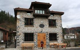 Guest House The Jolly House